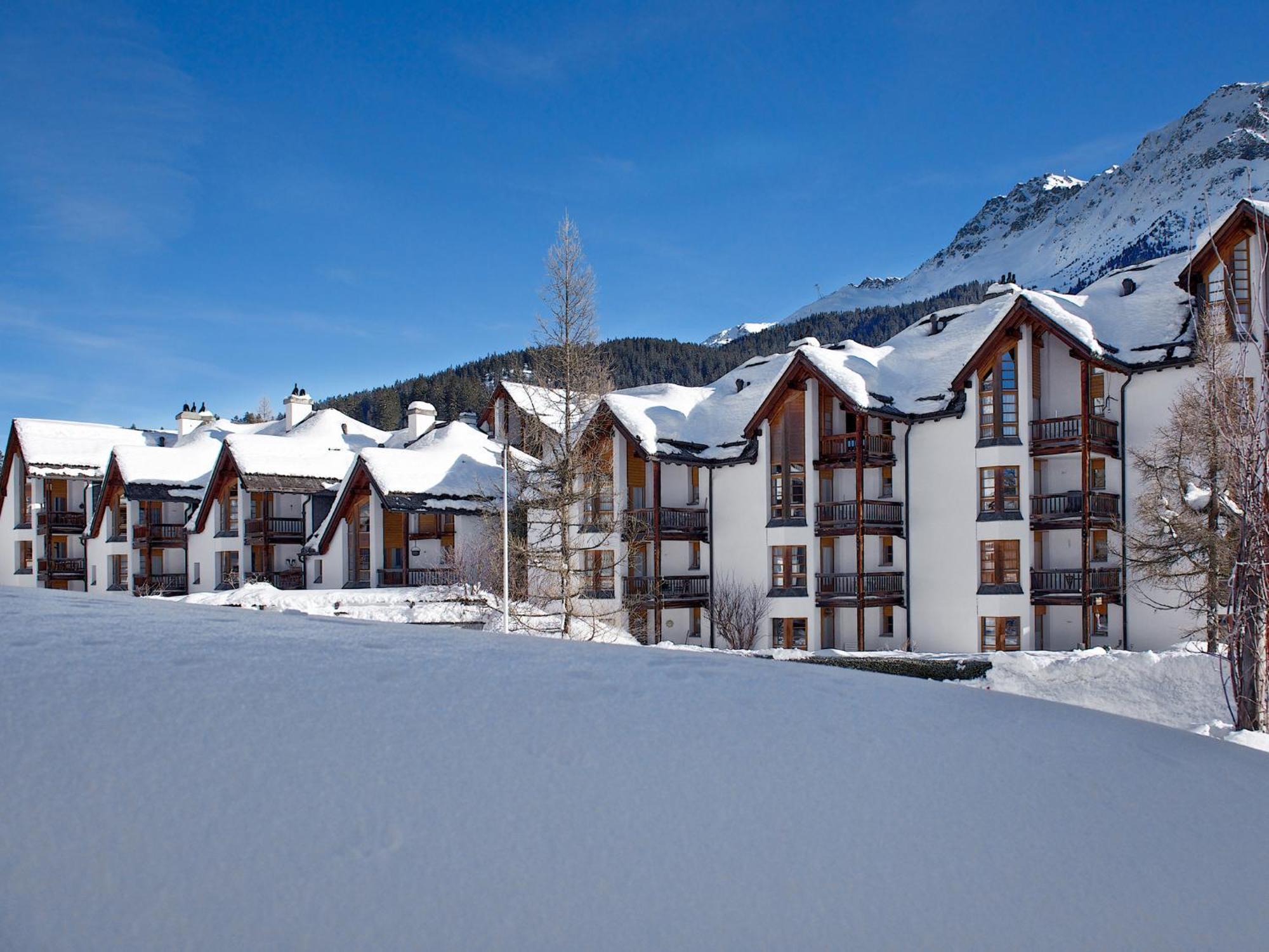 Schweizerhof Ferienwohnungen Lenzerheide 3 Buitenkant foto